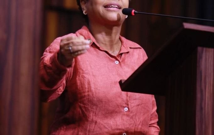 Deputada estadual Verônica Lima, que propôs medalha na Alerj FOTO – Evelyn Lee