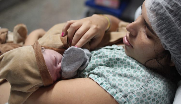 Projeto Parto Adequado, com método que permite partos naturais sem dor, para gestantes no Centro Obstétrico do HCN, em Goiás.