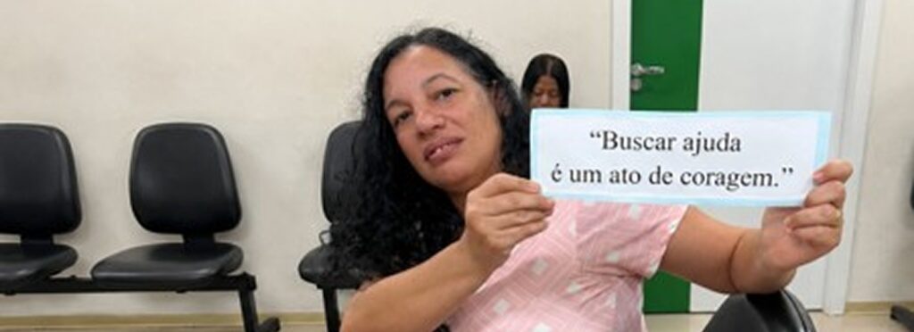A Policlínica Estadual da Região do Entorno – Formosa destaca a importância da saúde mental, promovendo ações educativas para combater o preconceito e incentivar a busca por ajuda profissional.